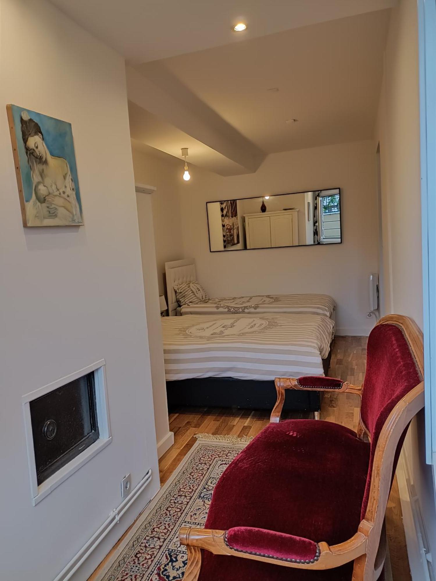 Charmant Appartement Independant, 5 Mn De Rouen, Avec Terrasse, Refait A Neuf Franqueville-Saint-Pierre Kültér fotó